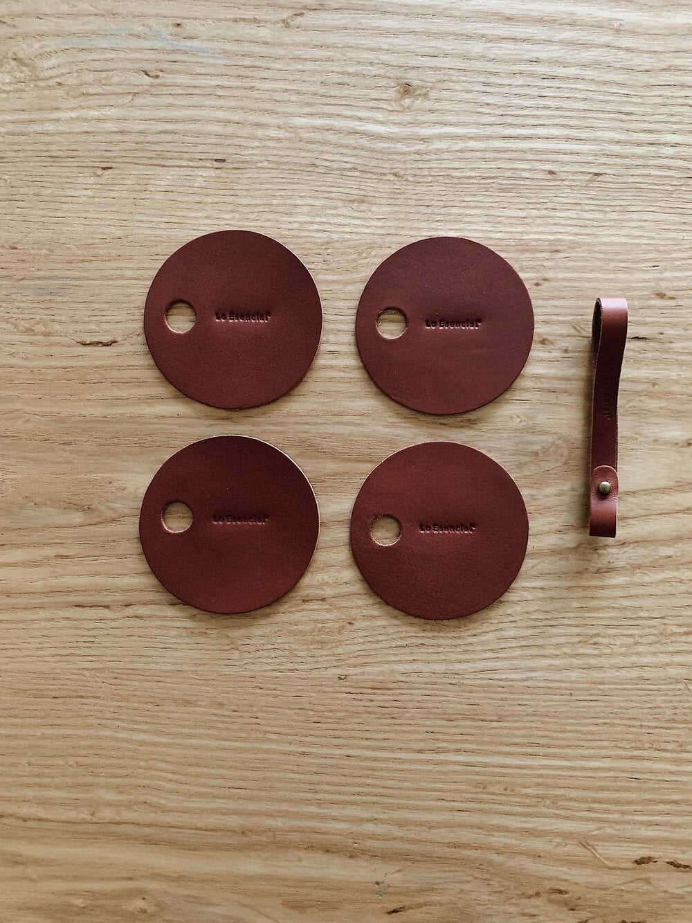 Lo Esencial - Leather Coasters