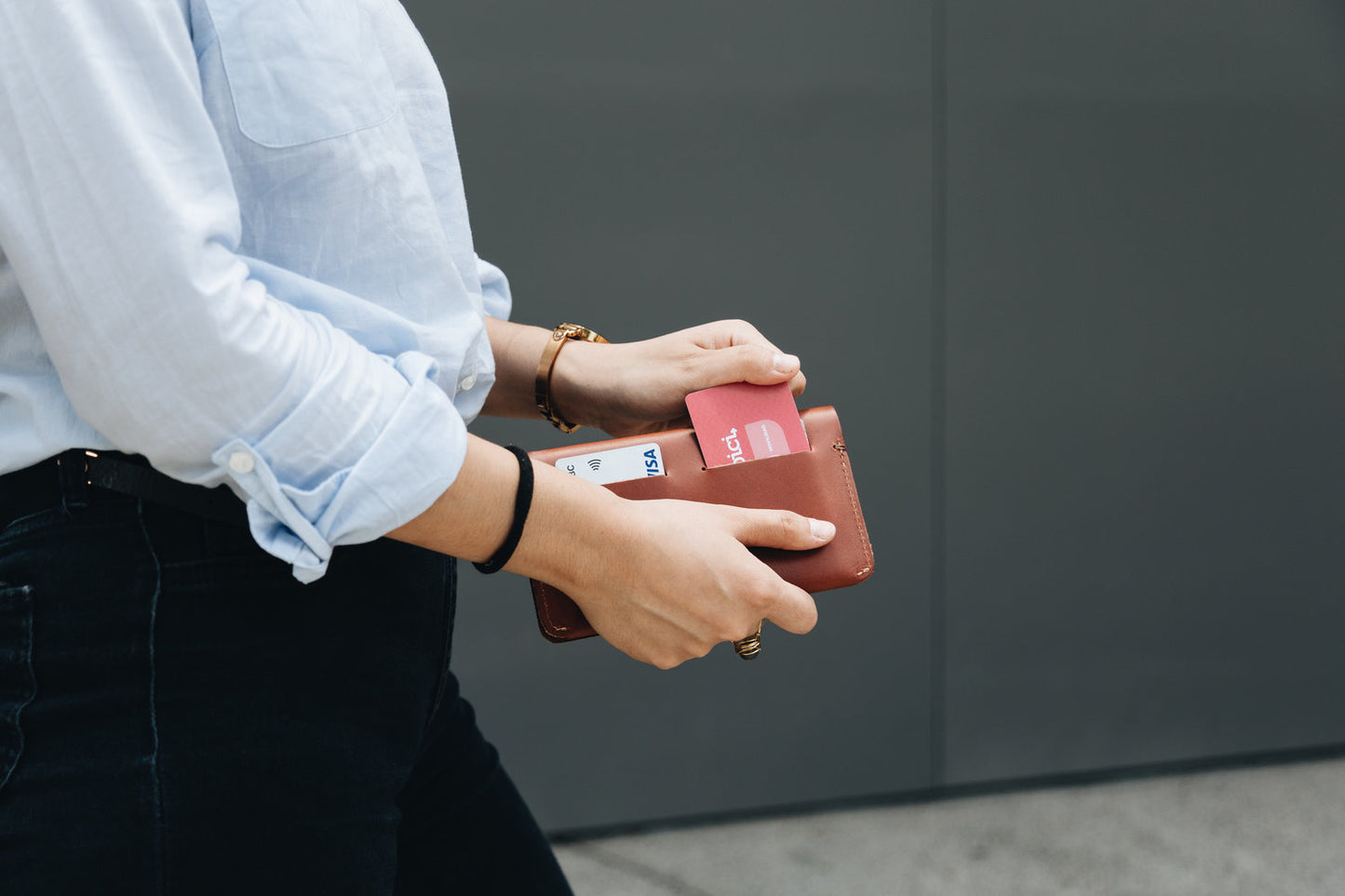 Lo Esencial - Minimal Clutch