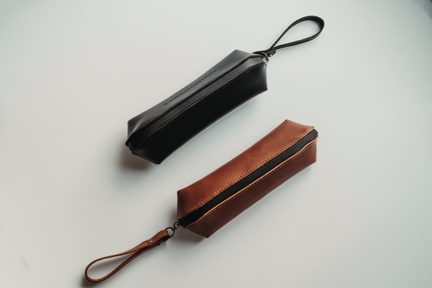 Lo Esencial - Zipper Case