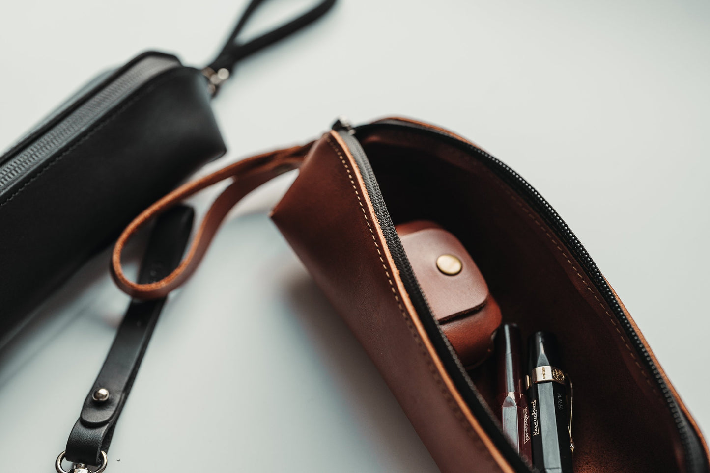 Lo Esencial - Zipper Case