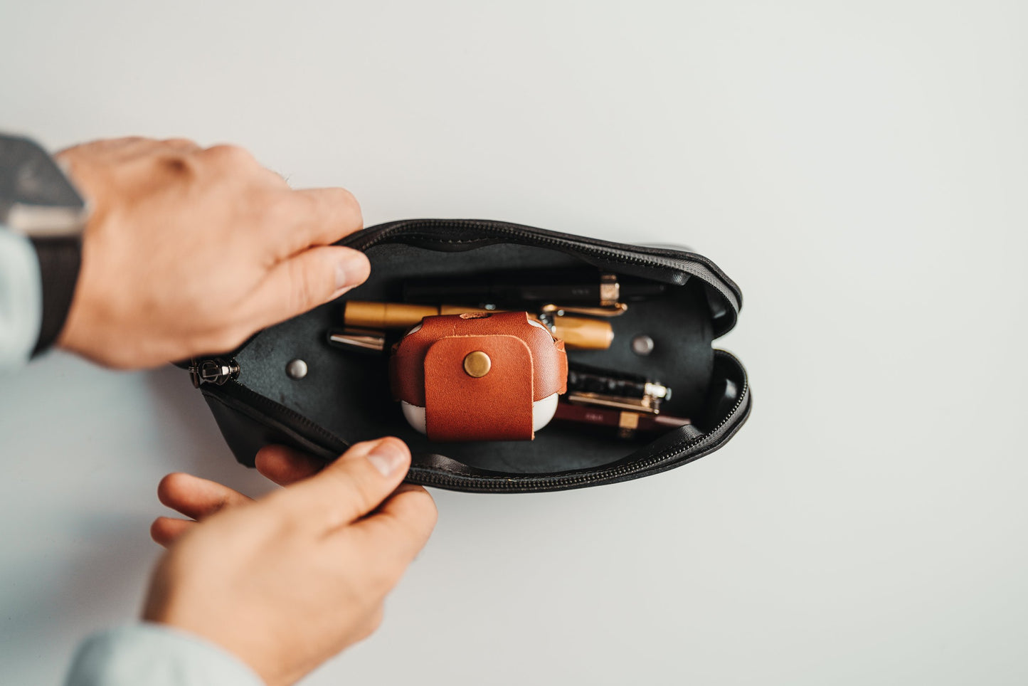 Lo Esencial - Zipper Case