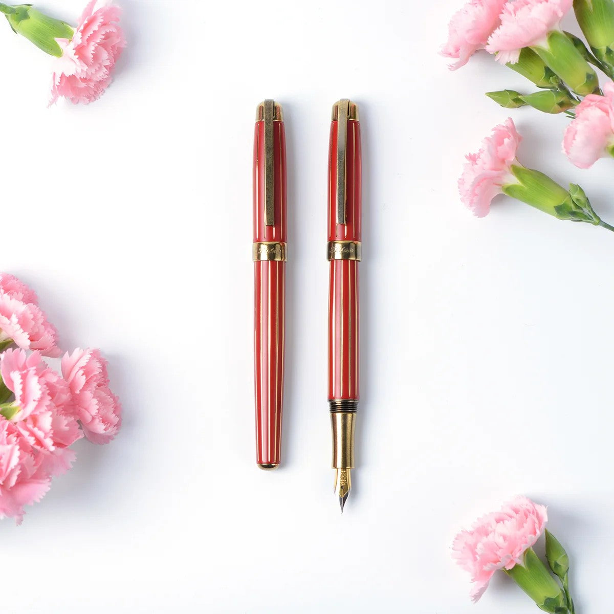 Laban Antique II Fountain Pen Red